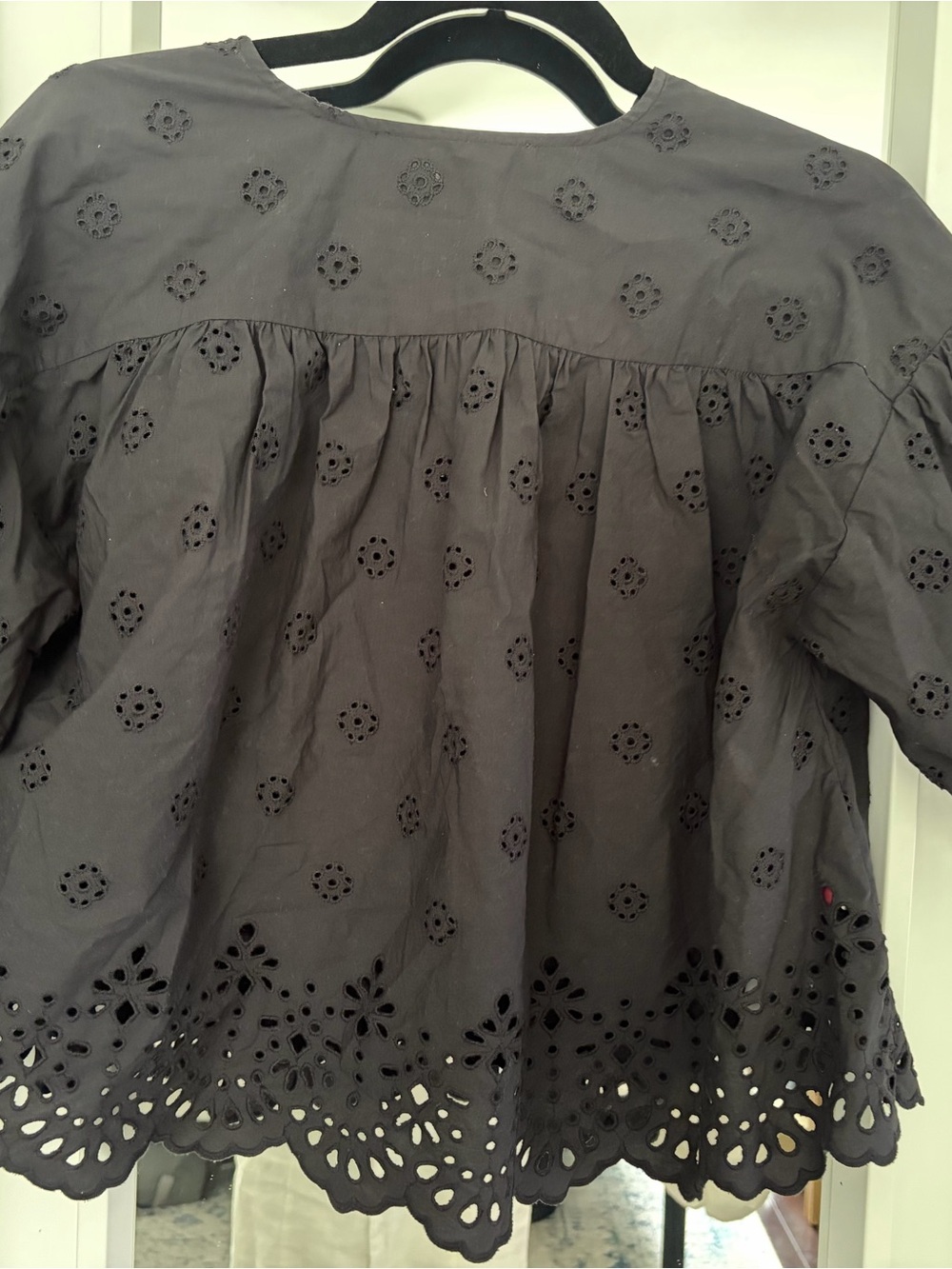 Comptoir Des Cotonniers Black Eyelet Lace-Trim Cropped Top - Picture 6 of 8